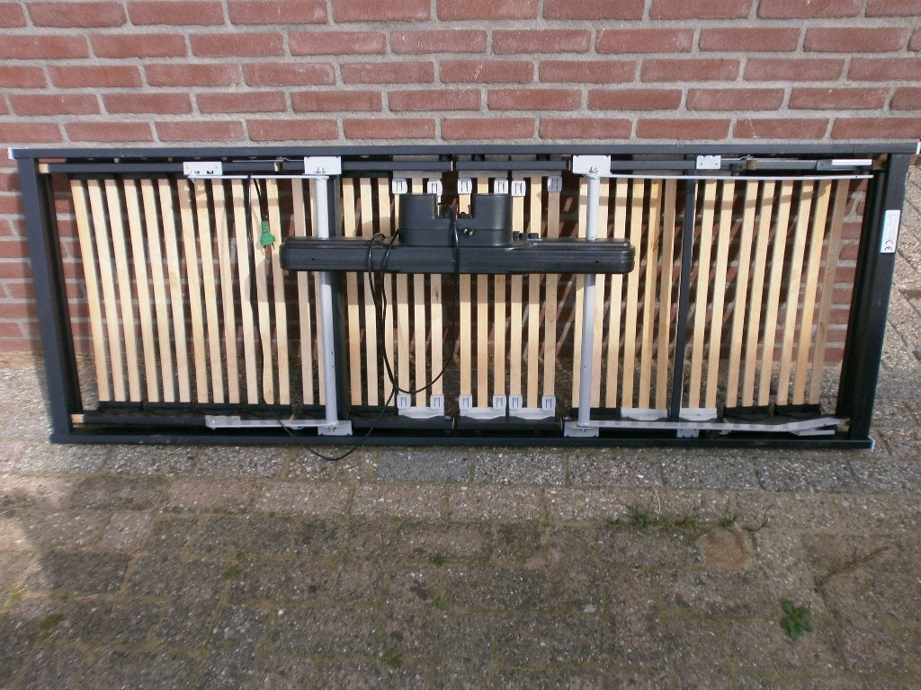 elektrische lattenbodem. MEDI 3000., Huis en Inrichting, Slaapkamer | Matrassen en Bedbodems, Ophalen, Gebruikt, 200 cm, Eenpersoons