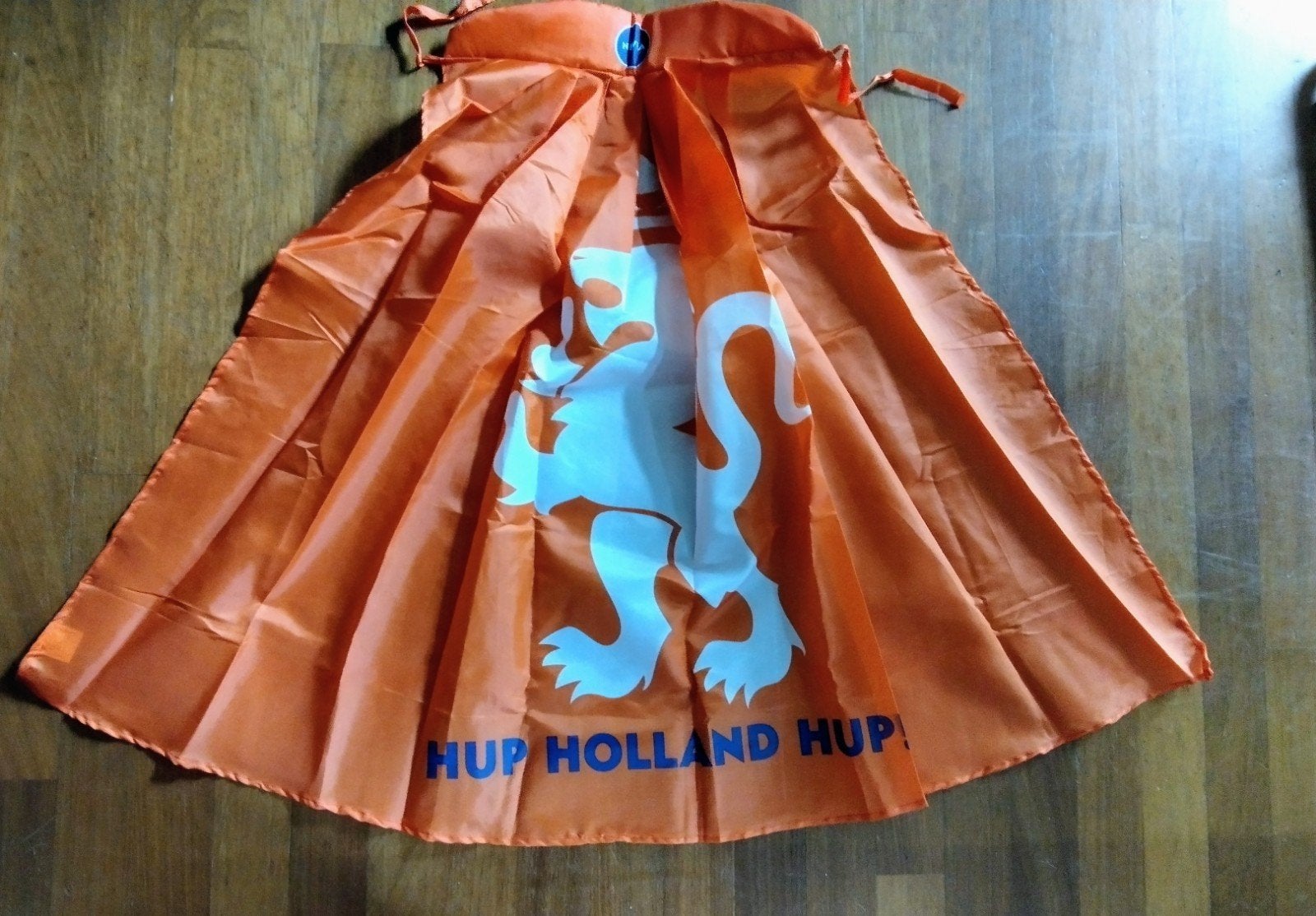Oranje cape; te koop voor een Oanjefan! (  "Nivea"), Ophalen of Verzenden, Nieuw