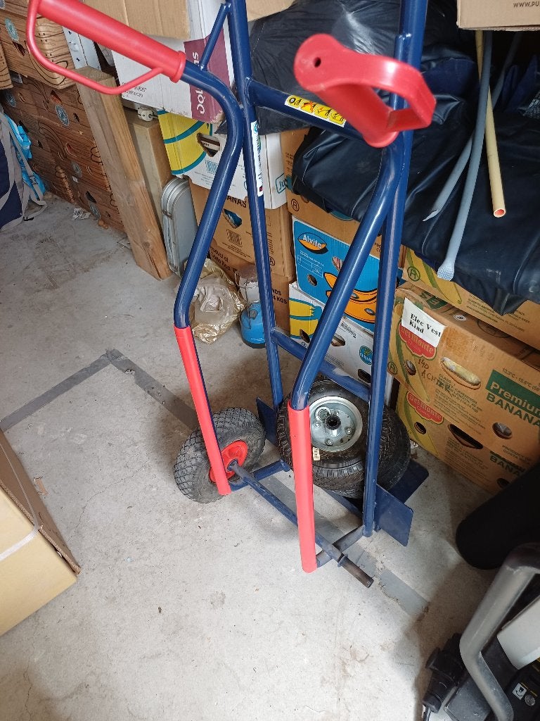steekkar , 2 stuks met 4 wielen, Doe-het-zelf en Verbouw, Transportwagens, 60 tot 80 liter, Ophalen of Verzenden, Zo goed als nieuw