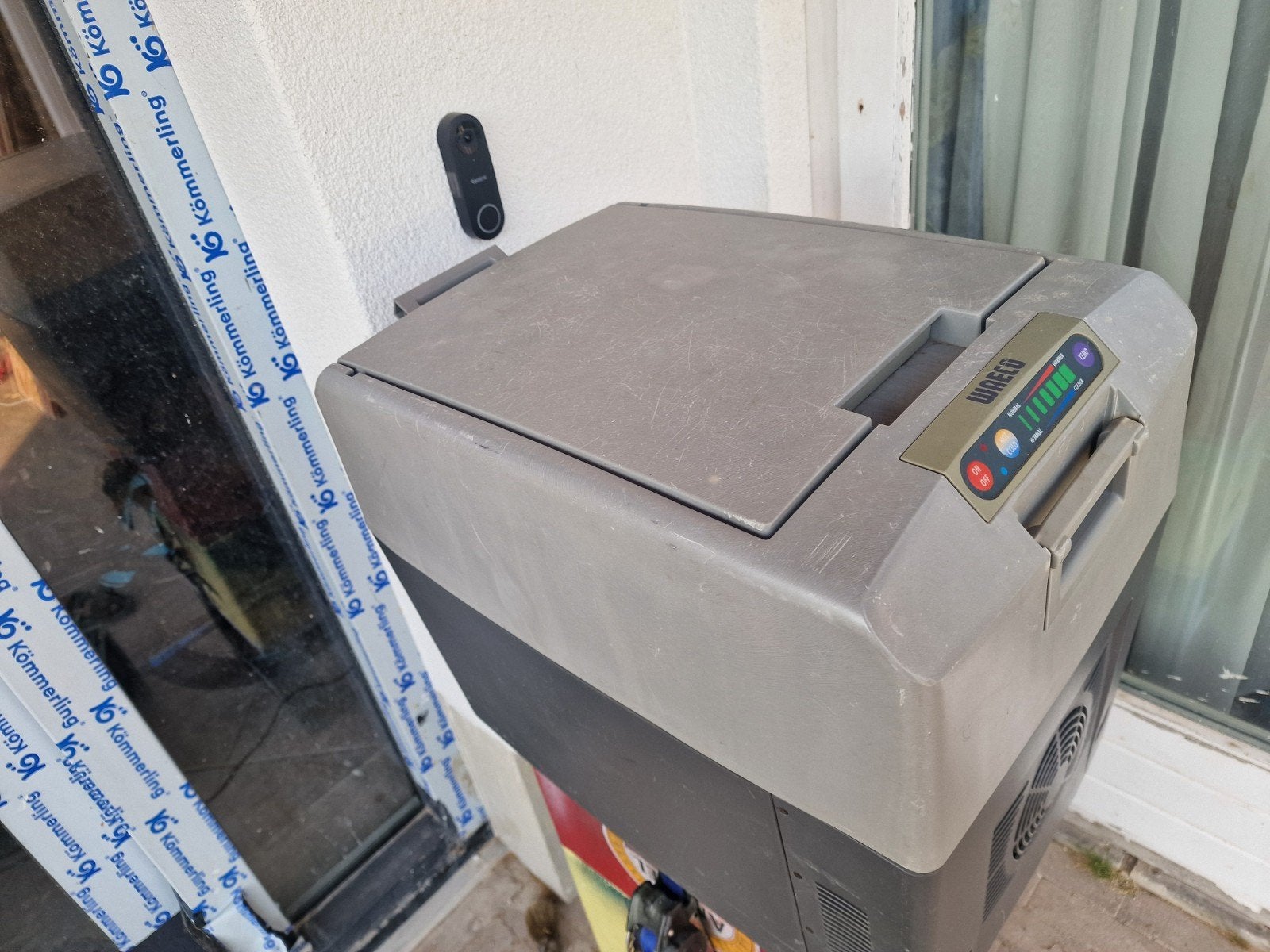 Waeco 12+ 220v koelbox, Caravans en Kamperen, Ophalen, Elektrisch