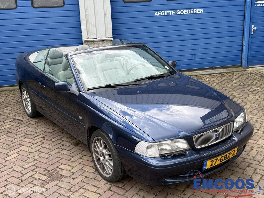 Volvo C70 Convertible 2.0 T Luxury Line * Koppakking is lek, Auto's, Voorwielaandrijving, C70, Gebruikt, 163 pk