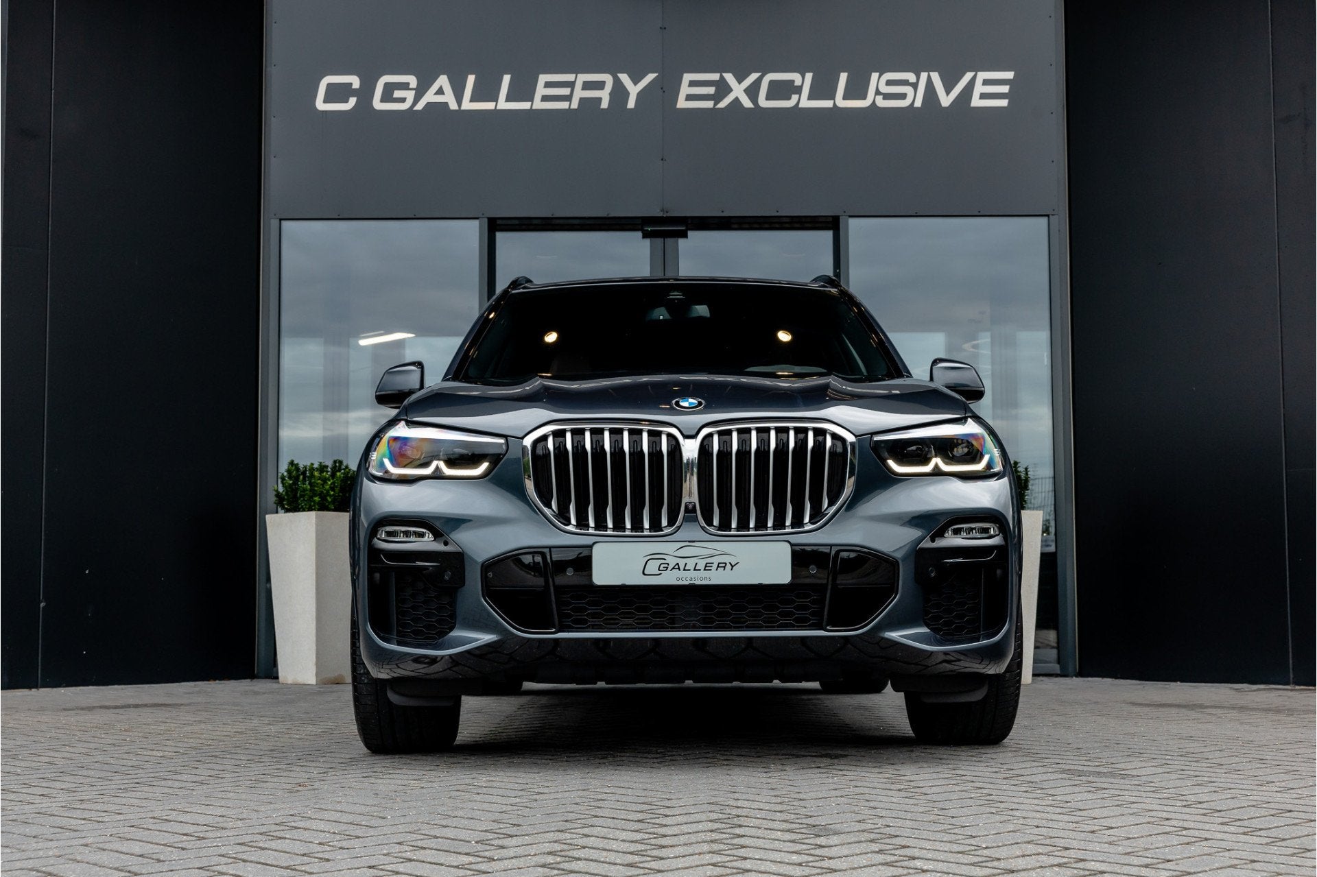 BMW X5 xDrive30d High Executive - M Sport | Swarovski | H&K, Auto's, Automaat, Dealer onderhouden, Gebruikt, 2993 cc