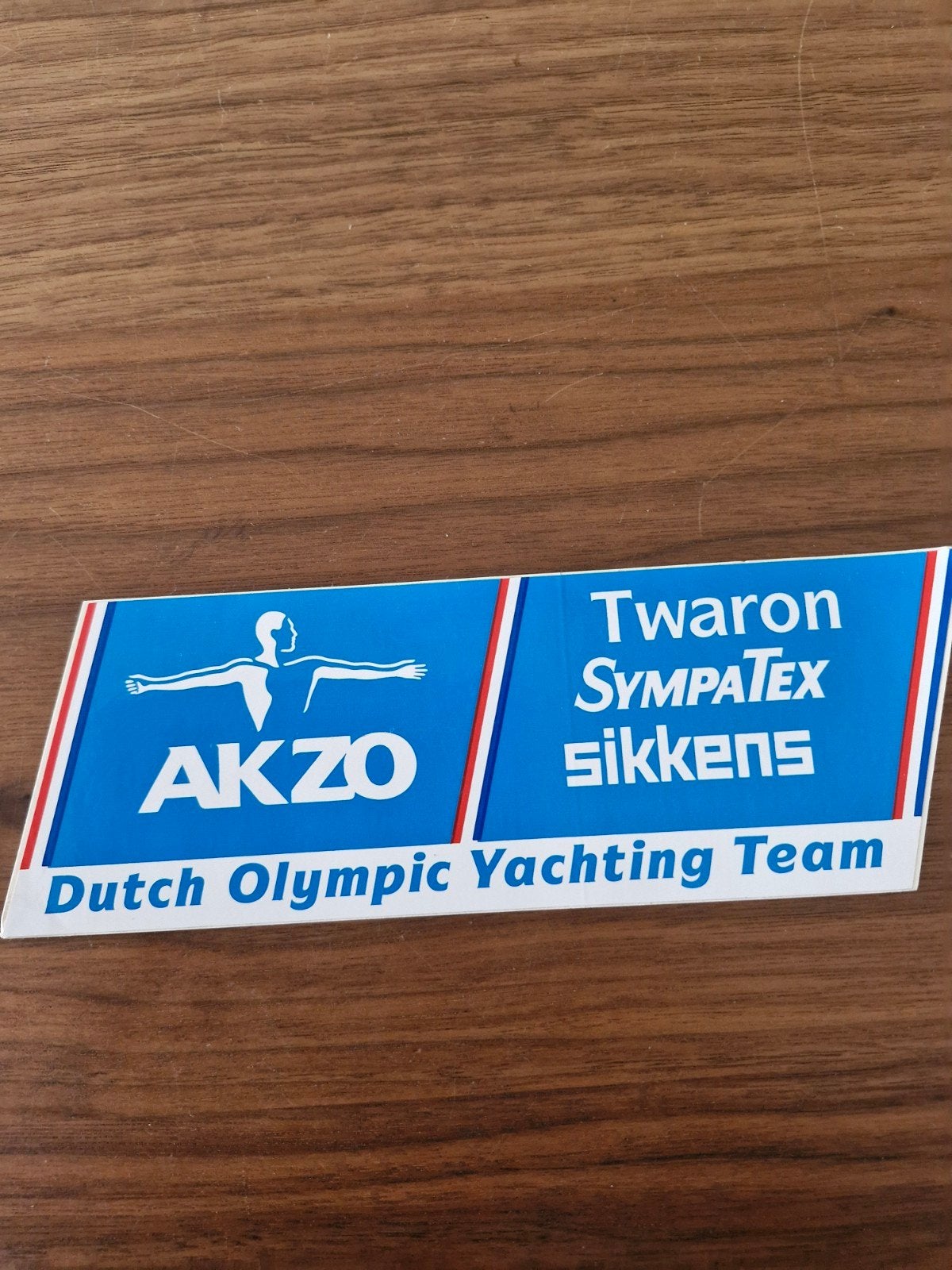 10297 Sticker Dutch Olympic Yachting Team Akzo Twaron Sympat, Verzamelen, Ophalen of Verzenden, Nieuw, Sport