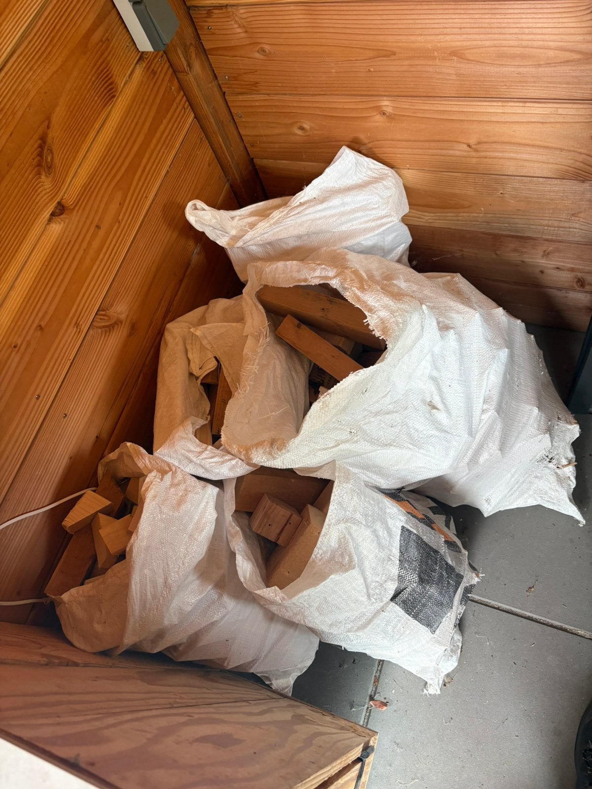 5 zakken stookhout haardhout kachelhout., Tuin en Terras, Haardhout, Minder dan 3 m³, Ophalen