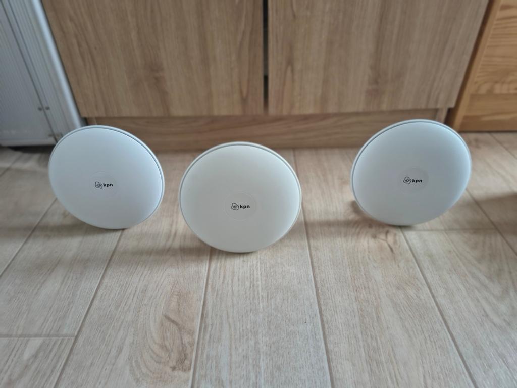KPN SuperWifi punten (3 stuks) met adapters, Computers en Software, Accesspoints, Zo goed als nieuw, Ophalen of Verzenden