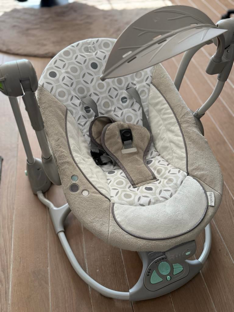 Ingenuity Baby Schommelstoel met Muziek en Trilfunctie, Kinderen en Baby's, Wipstoeltjes, Schommelstoel, Ophalen, Overige merken