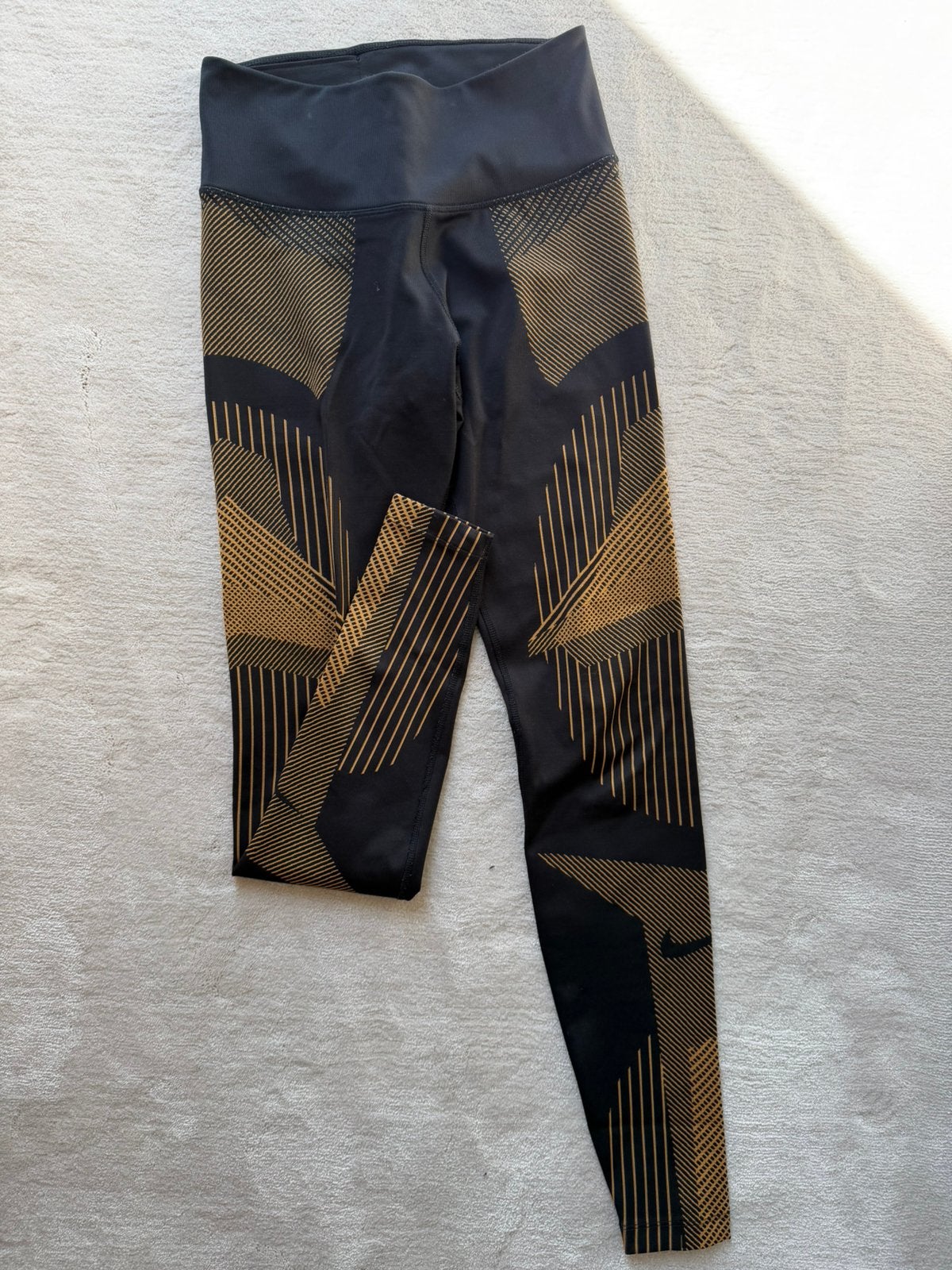 Nike sport broek legging dri fit xs als nieuw pants, Zwart, Ophalen of Verzenden, Maat 34 (XS) of kleiner, Fitness of Aerobics