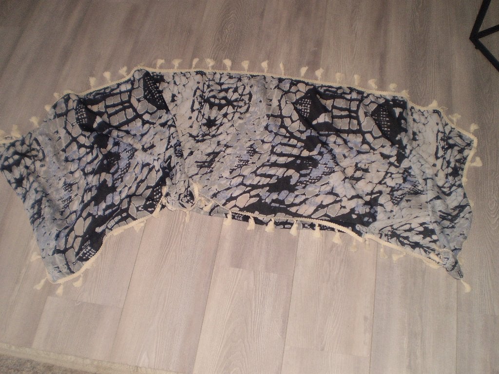 V&D sjaal 165x50 cm, V&D, Maat 46/48 (XL) of groter, Ophalen of Verzenden, Zo goed als nieuw