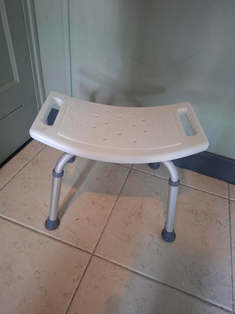 Douche krukje in hoogte verstelbaar, Diversen, Verpleegmiddelen, Ophalen