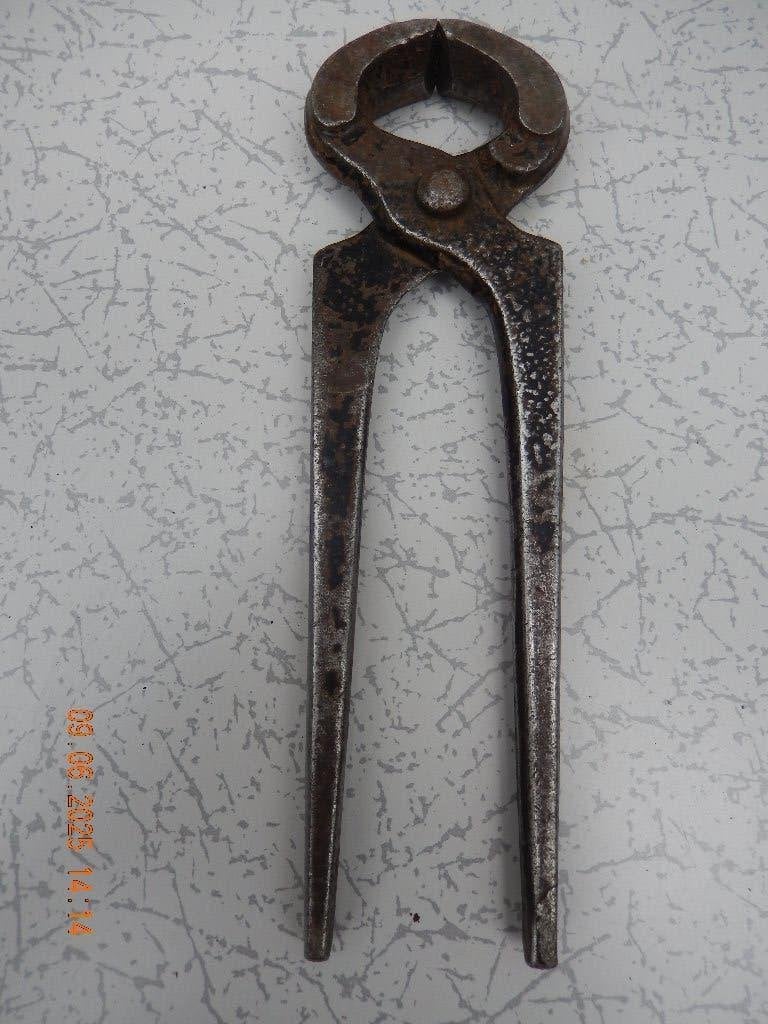 Nijptang gepolijst zwart 195mm - spijkertang, Ophalen of Verzenden, Gebruikt, Tang