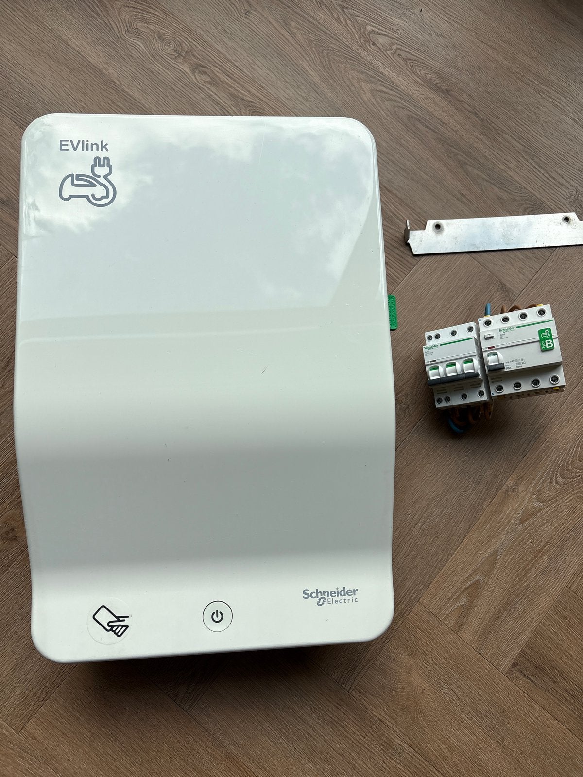 Schneider Electric EVlink smart laadpaal 22kW, Auto diversen, Ophalen, Gebruikt, Laadpaal