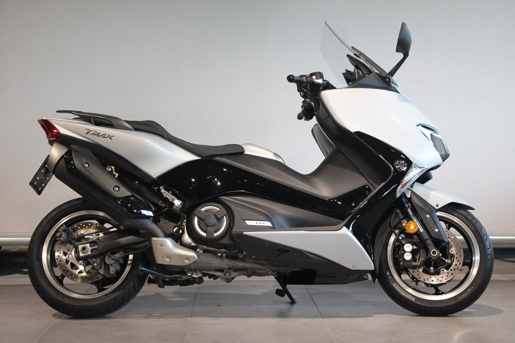 Yamaha T-MAX 530 DX BOMVOL EXTRA'S (bj 2019), Scooter, Klantenservice@yamaha-motor.nl, Koolhovenlaan 101
1119 NC  Schiphol-Rijk, NL