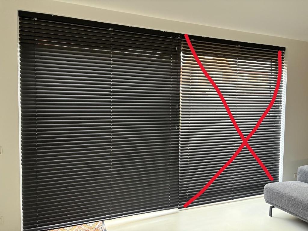 1x Luxaflex jaloezieën zwart - 195x250 cm, Ophalen, Gebruikt, Zwart