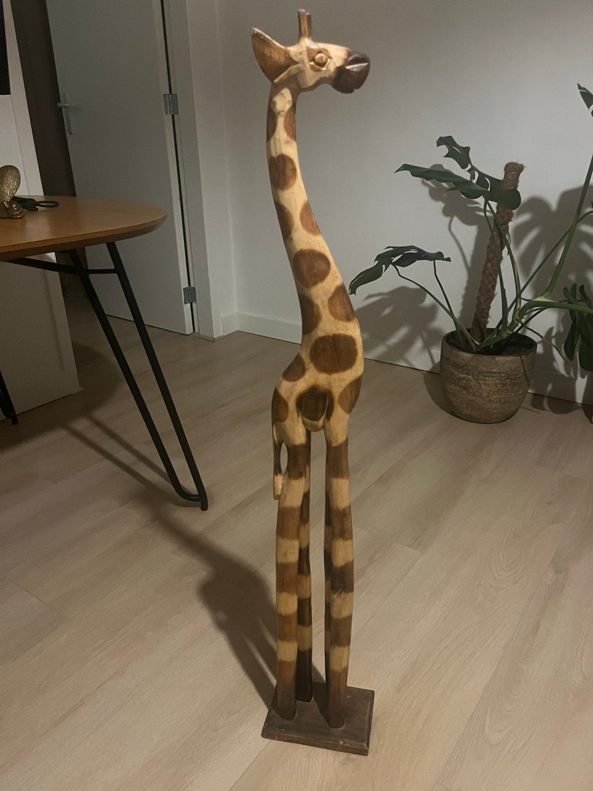 Houten Giraffe Beeld - 100 cm hoog, Ophalen, Hout, Overige stijlen, Zo goed als nieuw