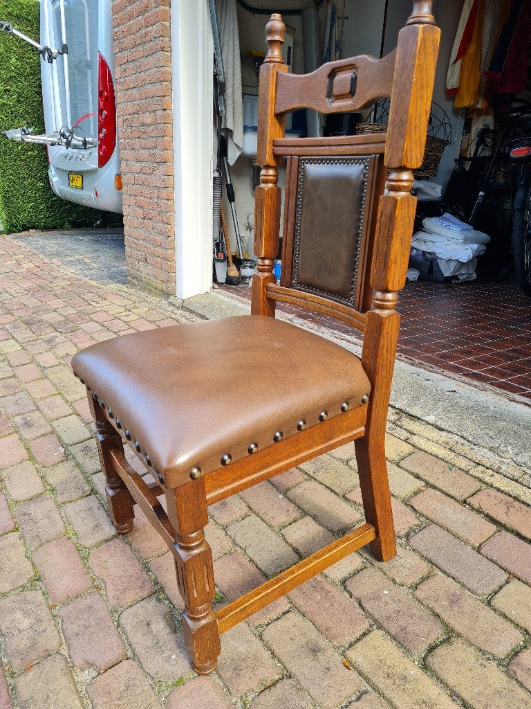 Klassieke Eiken Stoel met Lederen Bekleding, Ophalen, Gebruikt, Bruin, Hout