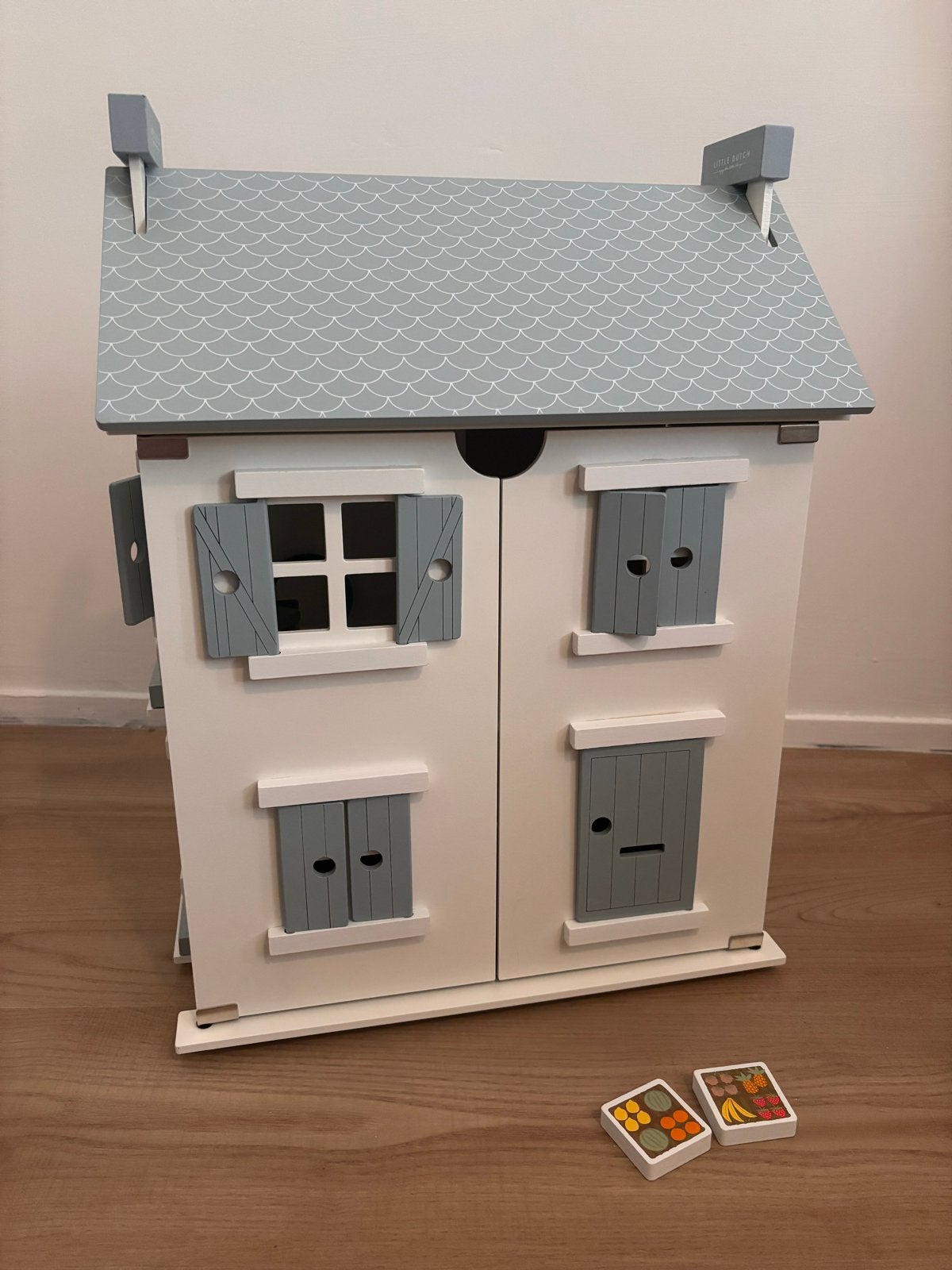 Little Dutch Houten Poppenhuis met Meubels, Kinderen en Baby's, Speelgoed | Poppenhuizen, Ophalen of Verzenden, Zo goed als nieuw