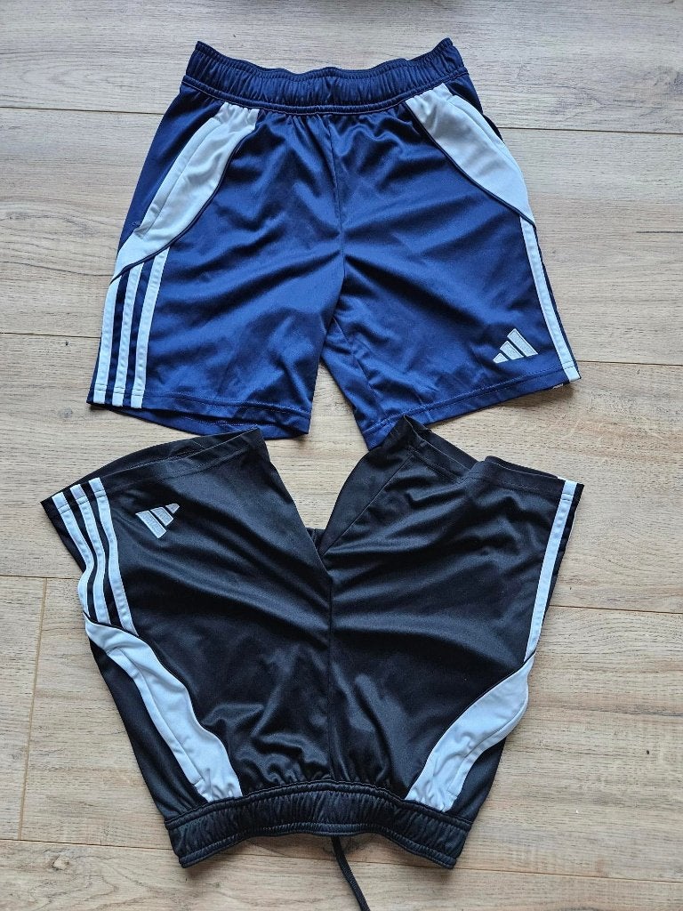 Adidas shorts sportbroek maat 152, 11-12 jaar, Ophalen, Adidas, Jongen of Meisje, Sport- of Zwemkleding
