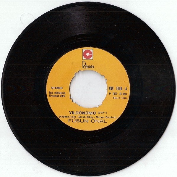 Füsun Önal  Yıldönümü / Anlamıyorum  single, Gebruikt, 7 inch, Ophalen of Verzenden, EP
