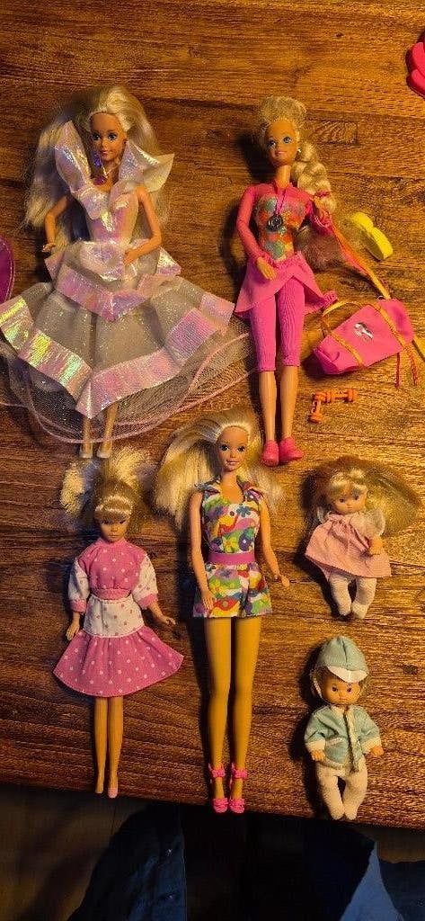 Originele Barbies uit oa de jaren 90, Verzamelen, Ophalen of Verzenden, Gebruikt, Pop