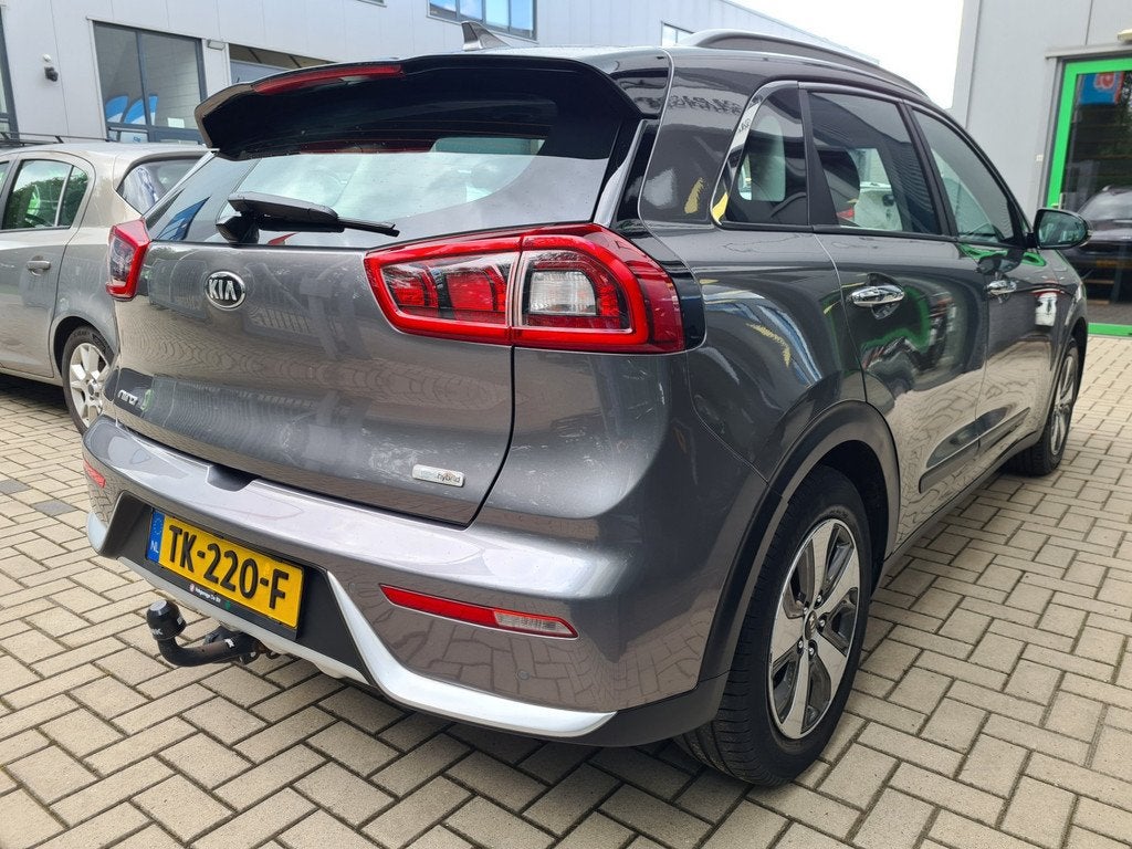 Kia Niro 1.6 GDi DynamicLine Trekhaak, Auto's, Gebruikt, Euro 6, Leder en Stof, SUV of Terreinwagen