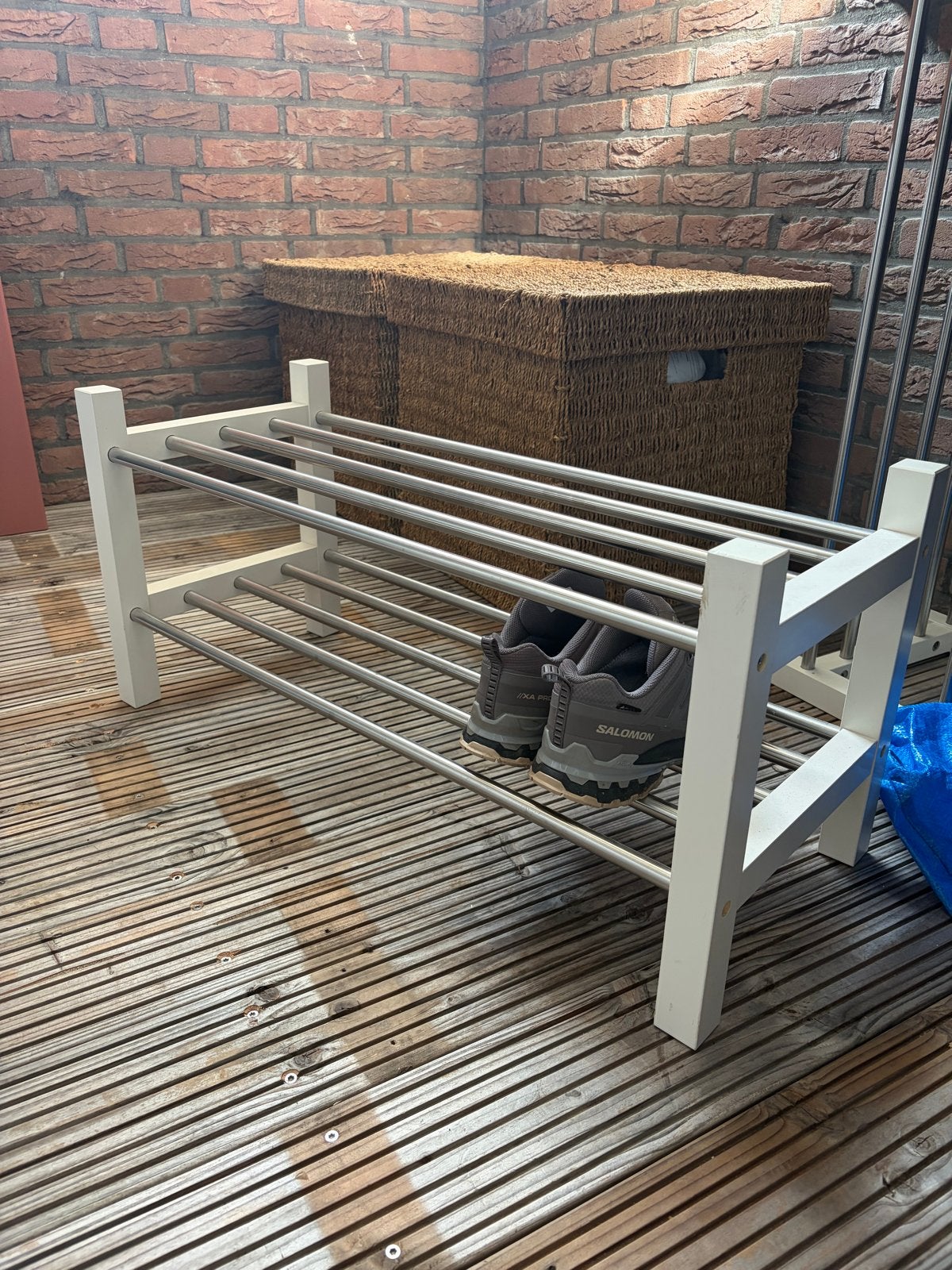 2x IKEA TJUSING schoenenrek, wit met metaal, Ophalen, Zo goed als nieuw