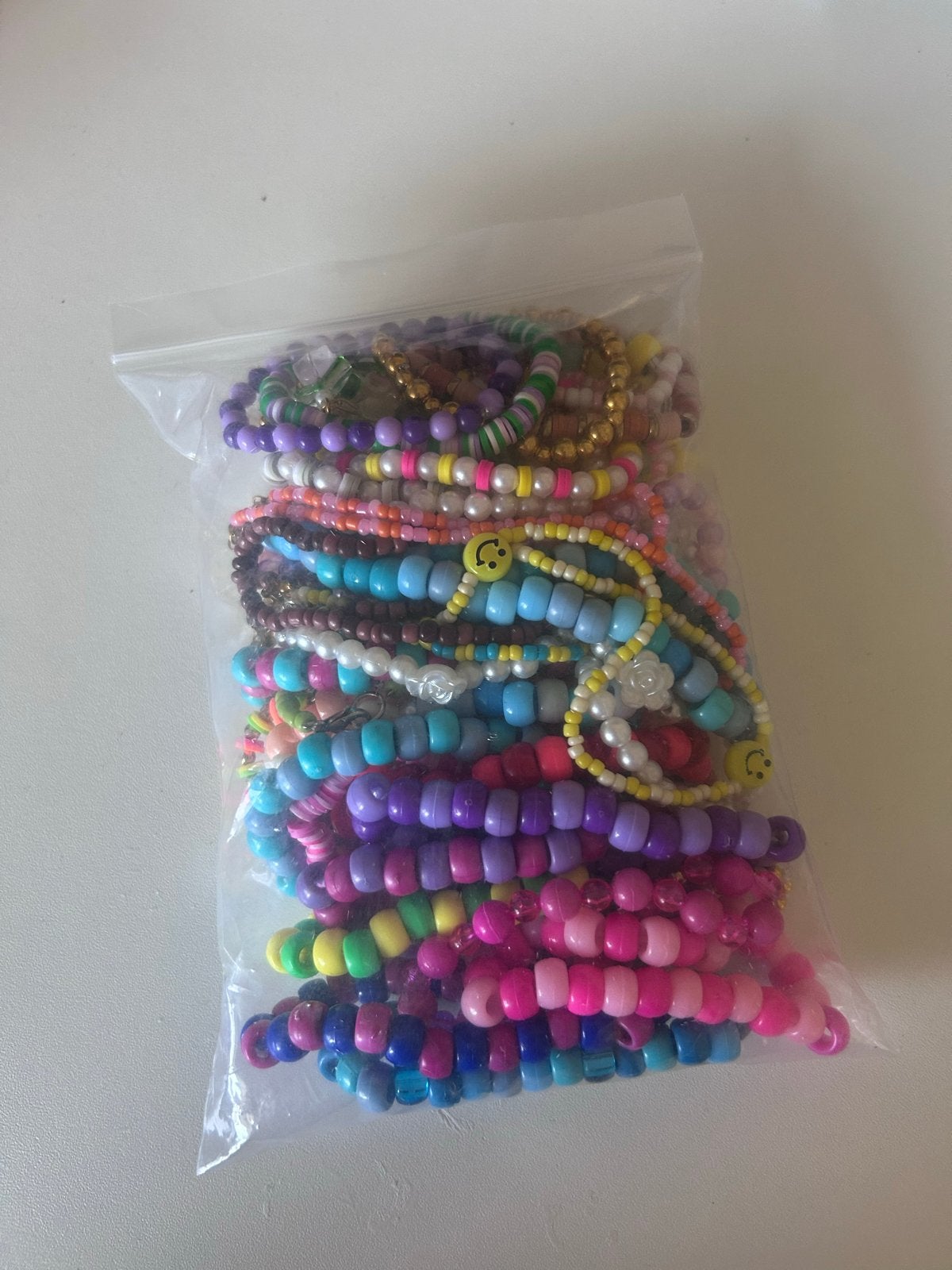 Kleurrijke Kralen Armbanden en Kettingen Set, Sieraden, Tassen en Uiterlijk, Armbanden, Ophalen, Overige kleuren, Kunststof of Plastic