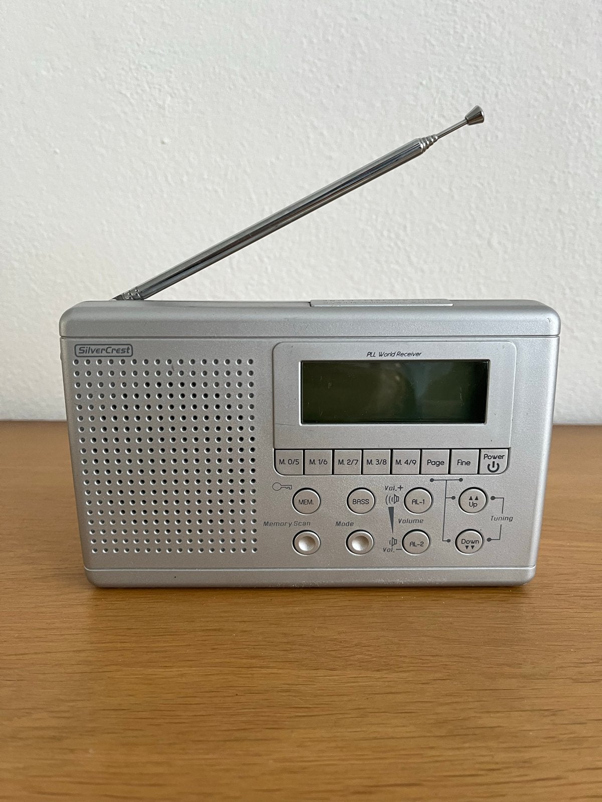 SilverCrest PLL Wereldontvanger - Draagbare Radio, Audio, Tv en Foto, Ophalen of Verzenden, Zo goed als nieuw, Wereldontvanger