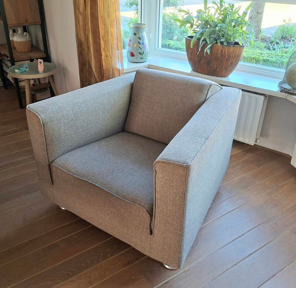 Mooie fauteuil voor slechts 0 euro., Huis en Inrichting, Fauteuils, Ophalen, Strak , modern, 75 tot 100 cm, Zo goed als nieuw