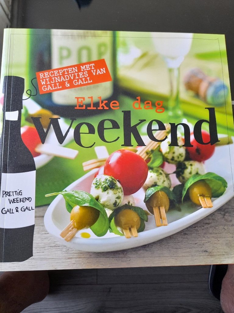 Kookboek - Elke dag weekend van Gall & Gall, Verzenden, Zo goed als nieuw, Overige gebieden
