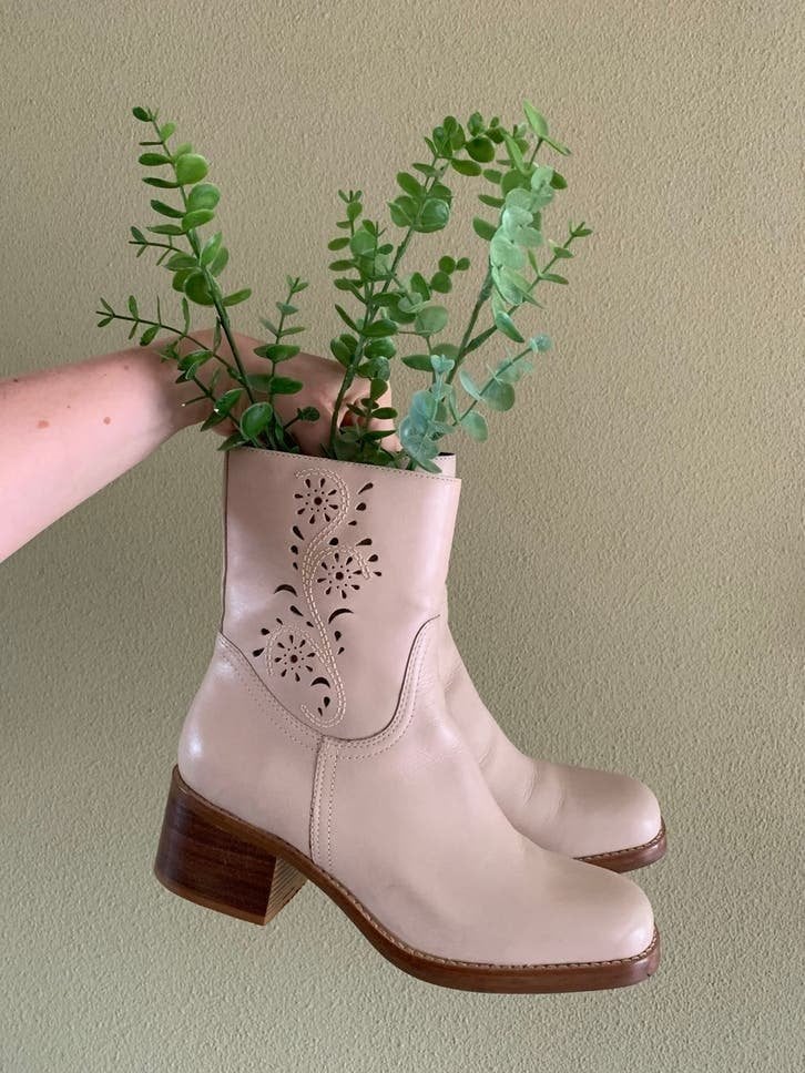 Campus retro boots blokhak 37 flowerboots enkellaarsjes rits, -, Beige, -, Lage of Enkellaarzen