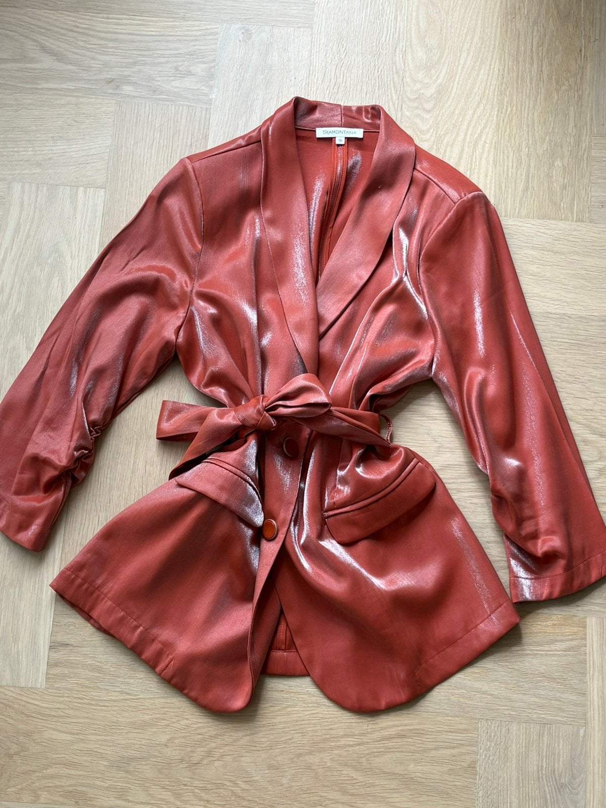 Tramontana shiny blazer & pantalon set – brique – maat 38, Maat 38/40 (M), Kostuum of Pak, Overige kleuren, Nieuw