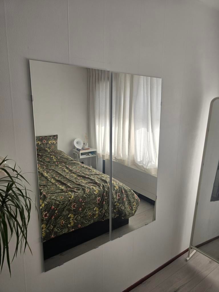 2x IKEA Lärbro spiegel 48x120 cm met muurbevestiging, Minder dan 50 cm, Gebruikt, 100 tot 150 cm, Ophalen of Verzenden
