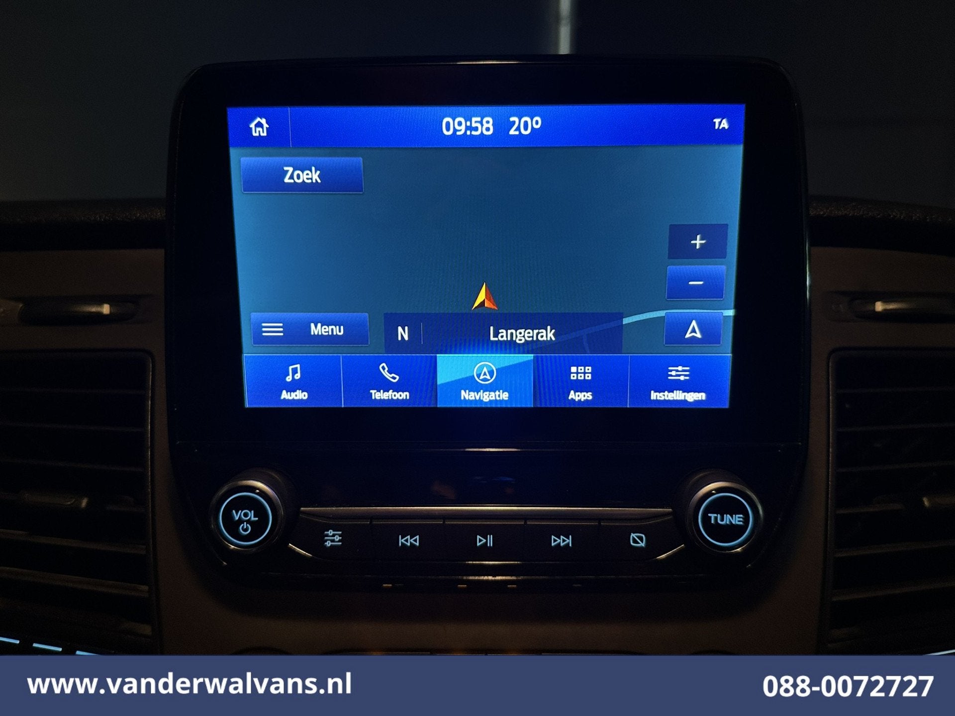 Ford Transit 2.0 TDCI 131pk L3H2 Euro6 Airco | Camera | Navi, Voorwielaandrijving, 4 cilinders, 2500 kg, Wit