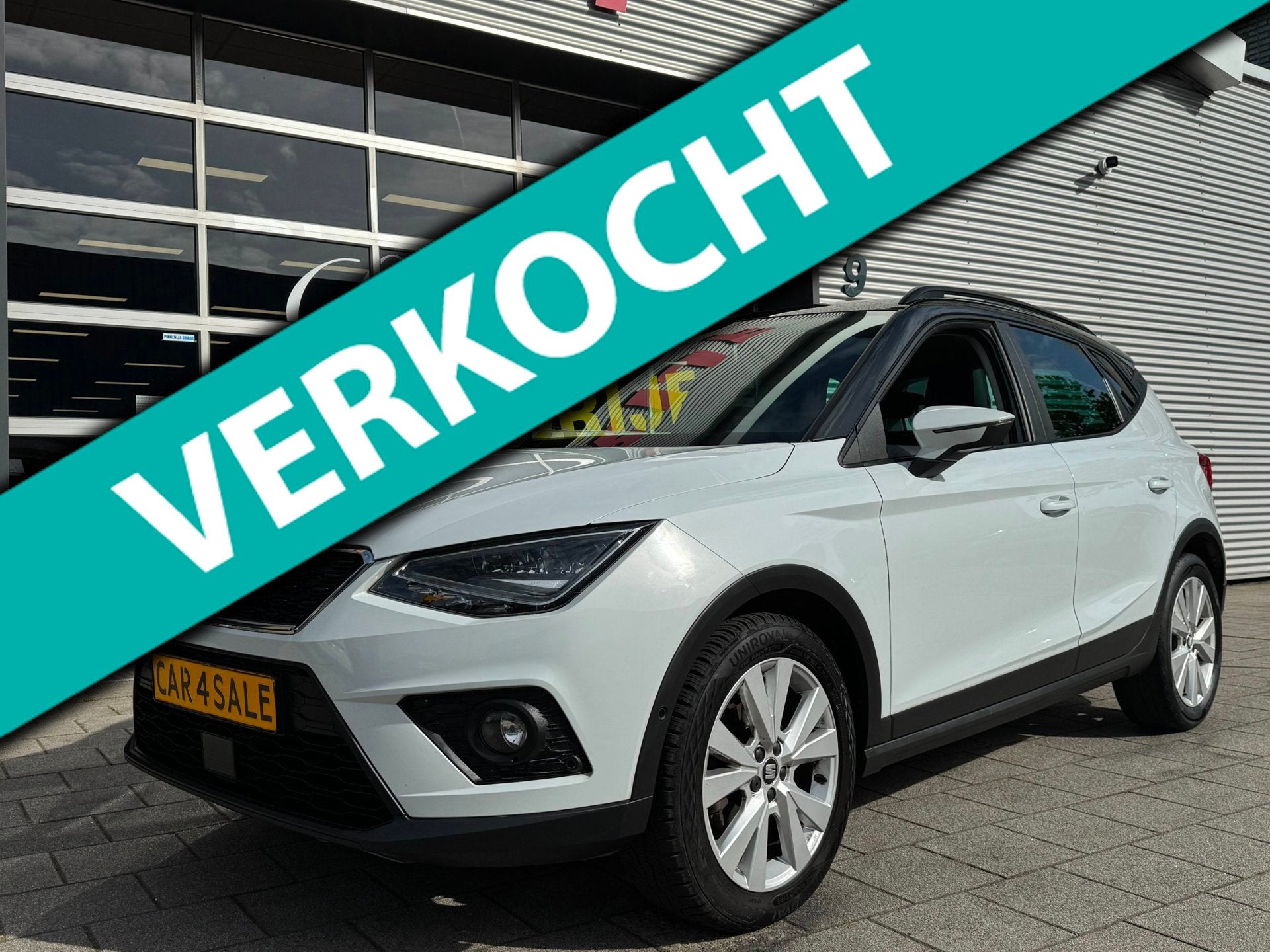 Seat Arona 1.0 TSI FR - URBAN Edition - Navigatie / Apple Ca, Voorwielaandrijving, Gebruikt, 1064 kg, Wit
