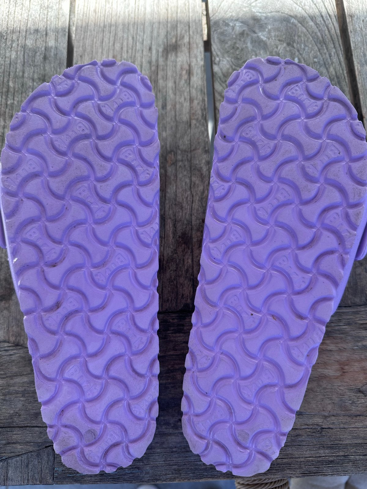 Birkenstock slippers maat 37 - Lavendelpaars, Kleding | Dames, Schoenen, Ophalen of Verzenden, Zo goed als nieuw, Overige kleuren