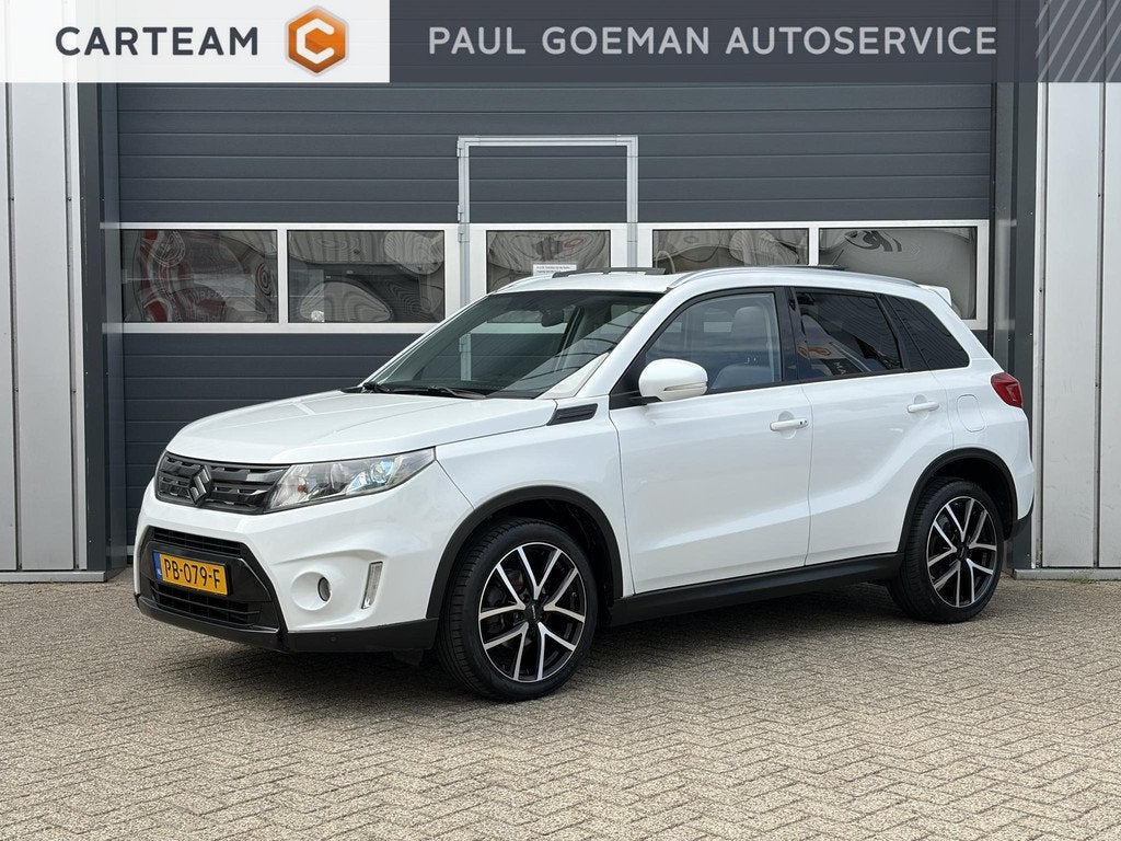 Suzuki Vitara 1.6 High Executive | Pano | LED | Keyless | St, Auto's, Gebruikt, Euro 6, 4 cilinders, 1095 kg