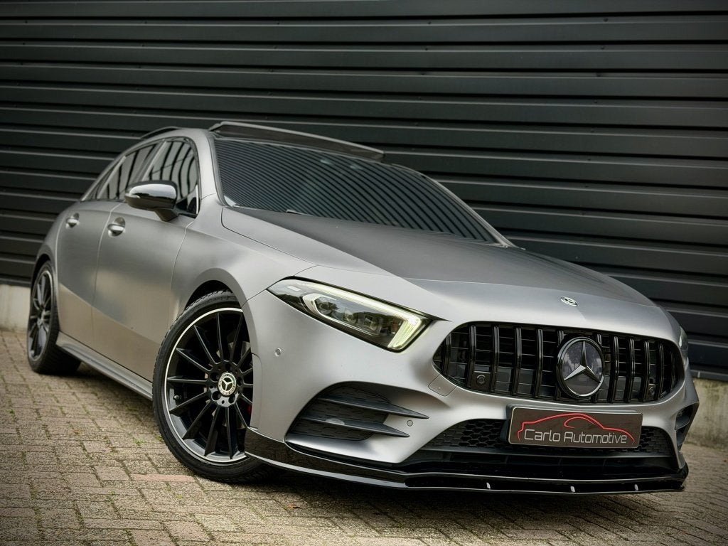 Mercedes-Benz A-Klasse 180 AMG PANO|MEMORY|SFEER|BLINDSPOT|M, Auto's, Automaat, 136 pk, Gebruikt, 4 cilinders
