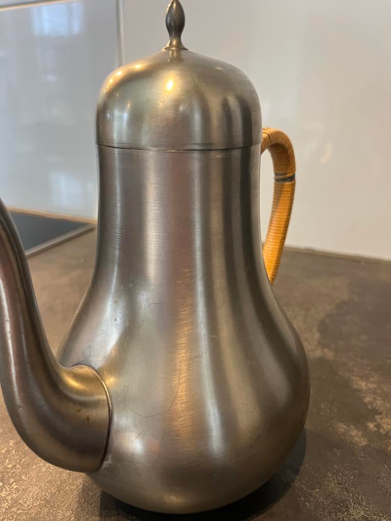 Vintage RVS koffie/theepot met rotan handvat, Antiek en Kunst, Ophalen of Verzenden