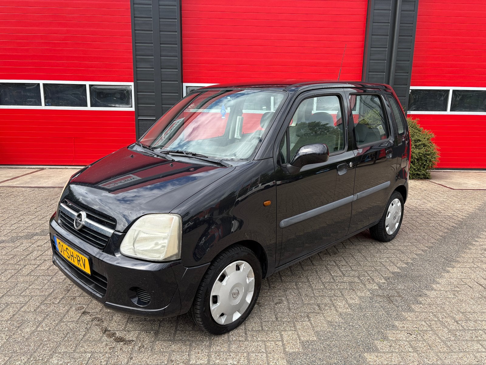 Opel Agila 1.2 16V Twinport 2006 Zwart, Auto's, Opel, Voorwielaandrijving, 40 €/maand, 4 cilinders, 1229 cc