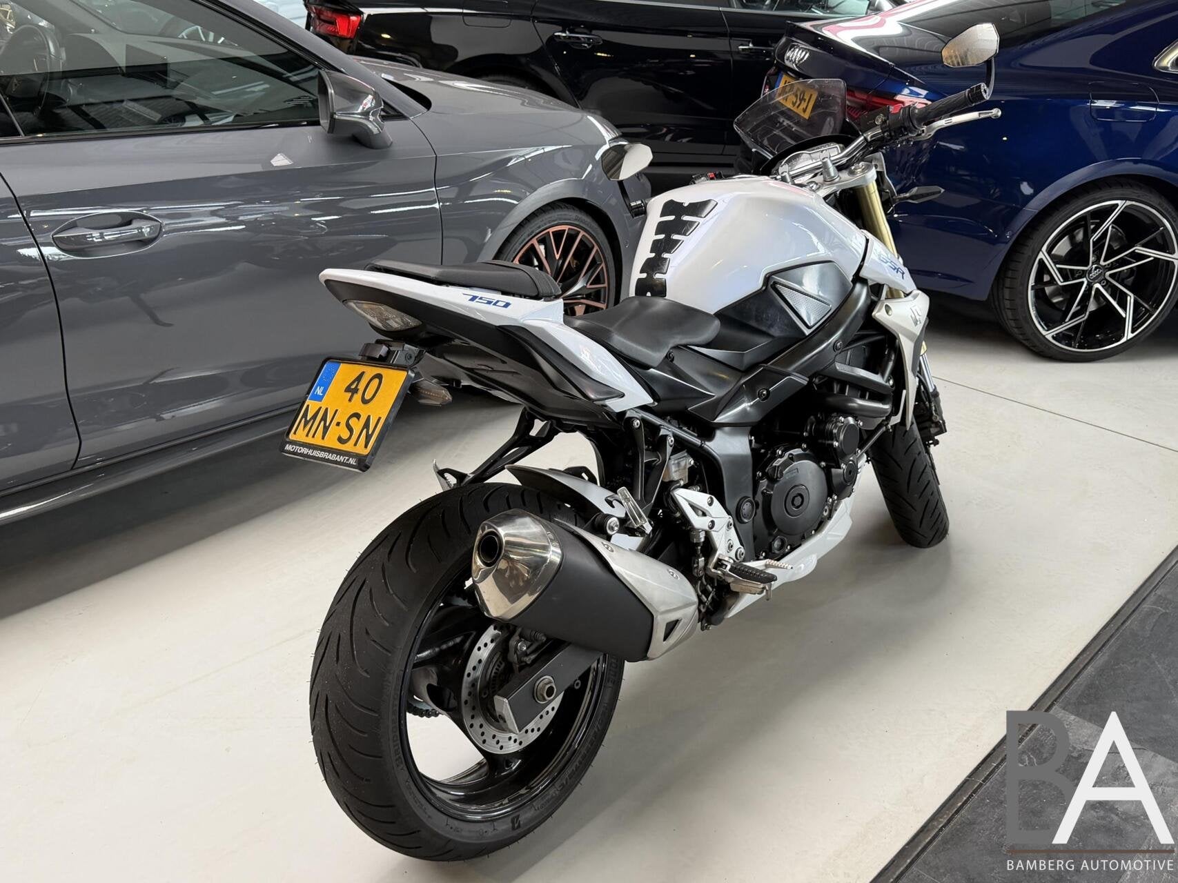 Suzuki GSR 750 ABS, Motoren, Suzuki, 749 cc, Meer dan 35 kW, Toermotor