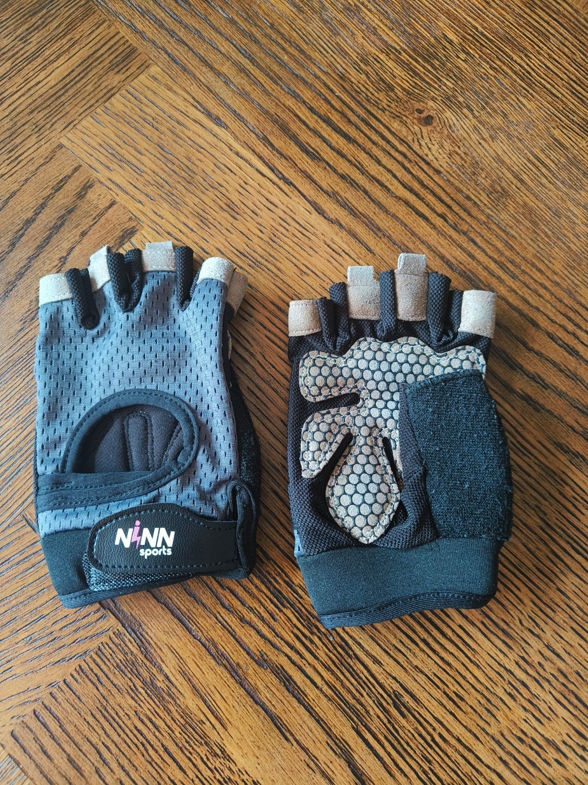 Handschoenen dames fitness maat M, Ophalen of Verzenden, Gebruikt, Armen, Overige typen