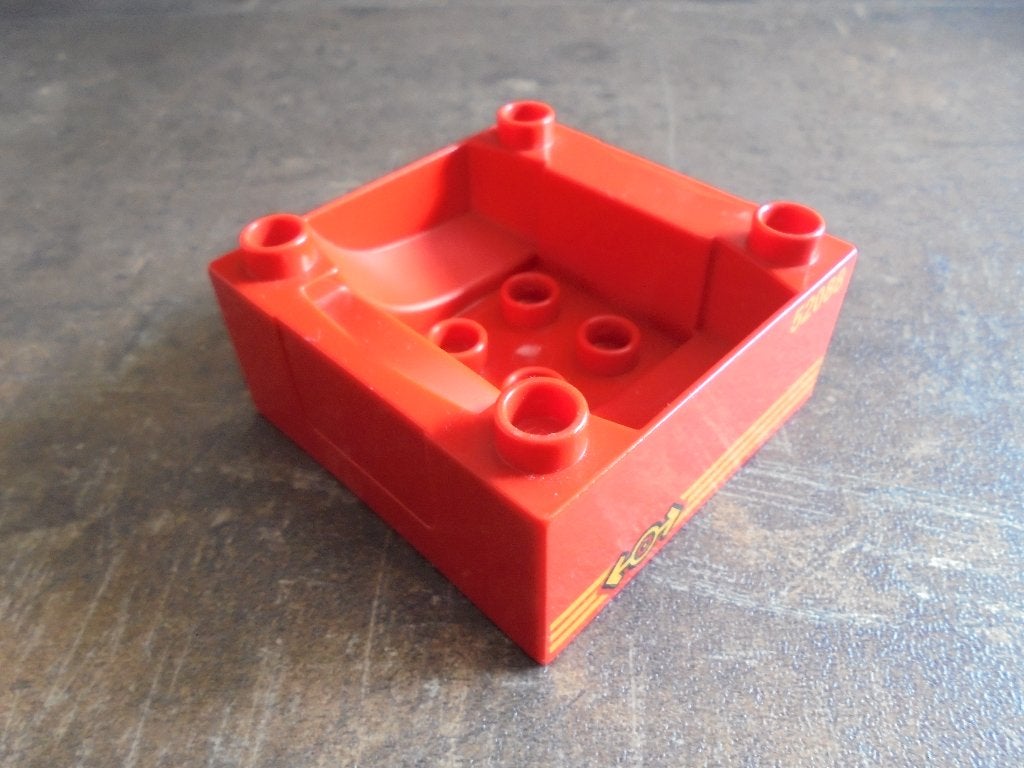 Lego Duplo Train Cab or Tender Base (zie foto's) 2, Kinderen en Baby's, Speelgoed | Duplo en Lego, Ophalen of Verzenden, Gebruikt