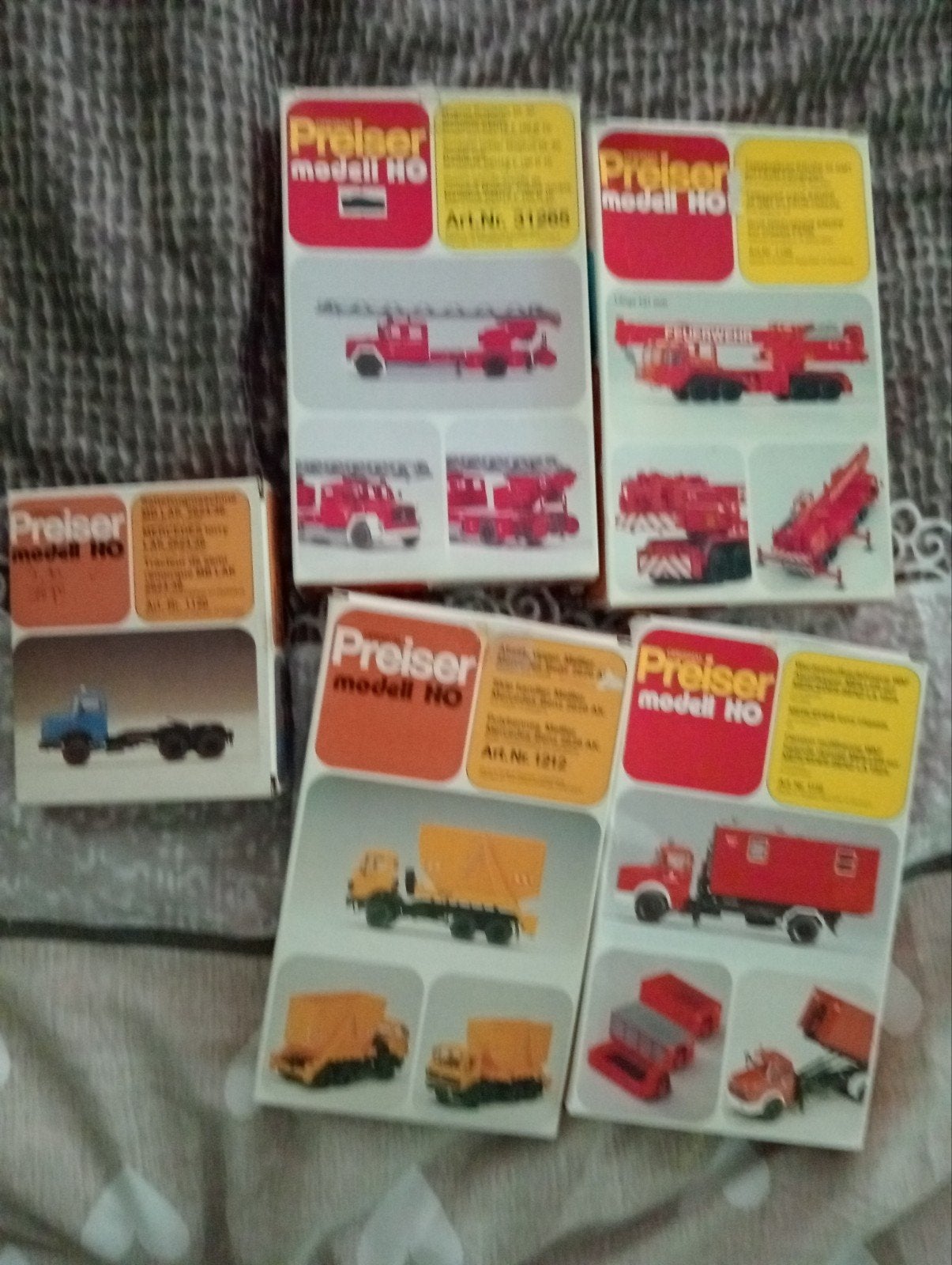 Preiser bouwdozen, Ophalen of Verzenden, Bus of Vrachtwagen