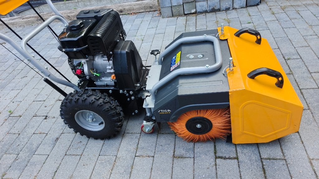 Stiga SWS600 G Veegmachine. Zo goed als nieuw, met opvangbak, Ophalen, Zo goed als nieuw, Stiga