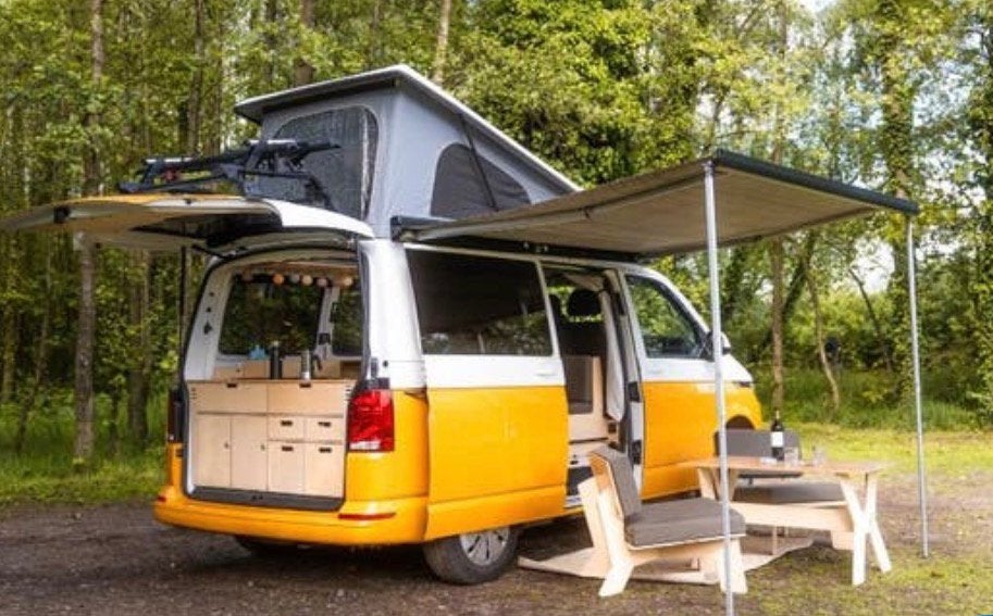 Camperbus Ventje-VW T5  NIEUW te huur 3 gordelplekken, Caravans en Kamperen