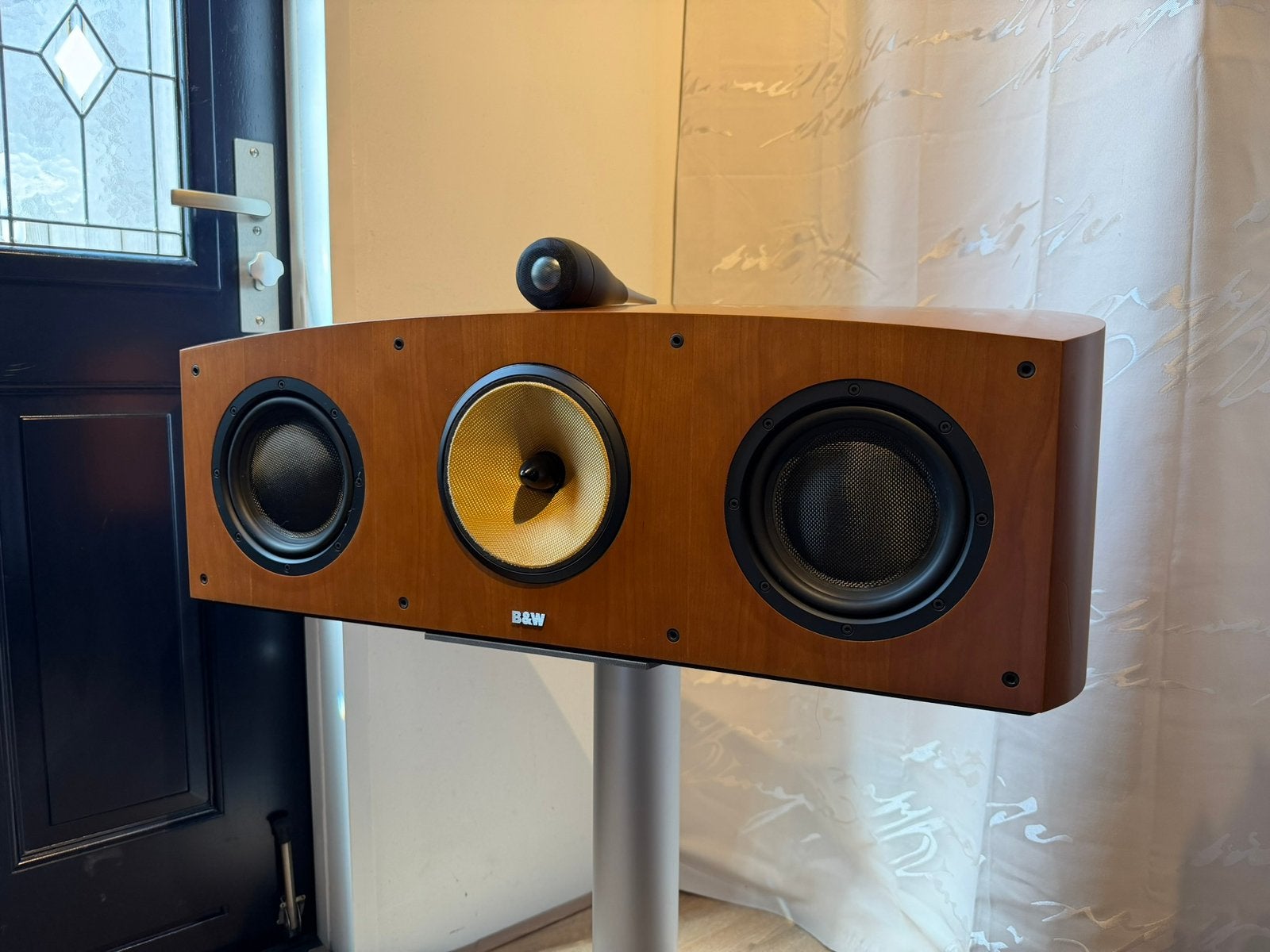 Mooie B&W HTM1 Nautilus Centerspeaker - Cherrywood, Audio, Tv en Foto, Luidsprekers, Ophalen of Verzenden, Zo goed als nieuw, Bowers & Wilkins (B&W)