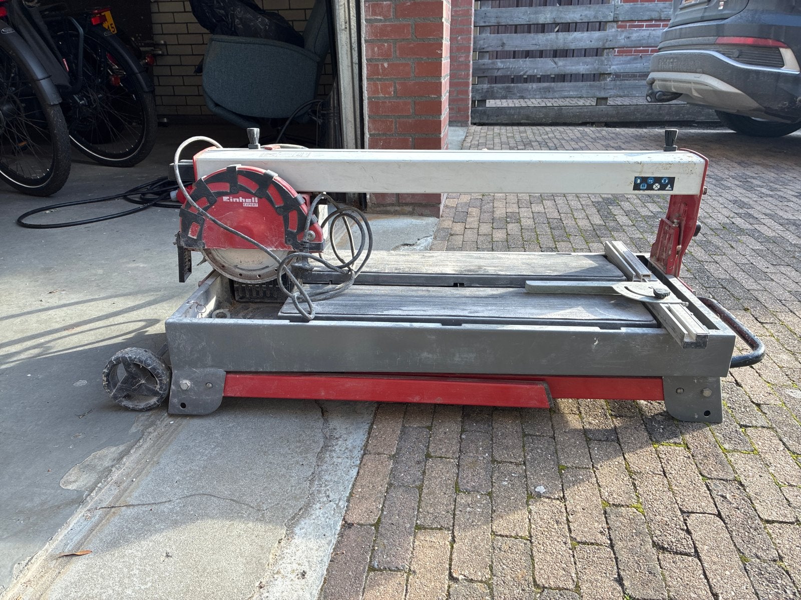 Einhell Tegelzaag - Krachtige en Betrouwbare Zaagmachine, Gebruikt, Overige typen, 600 tot 1200 watt, Ophalen of Verzenden