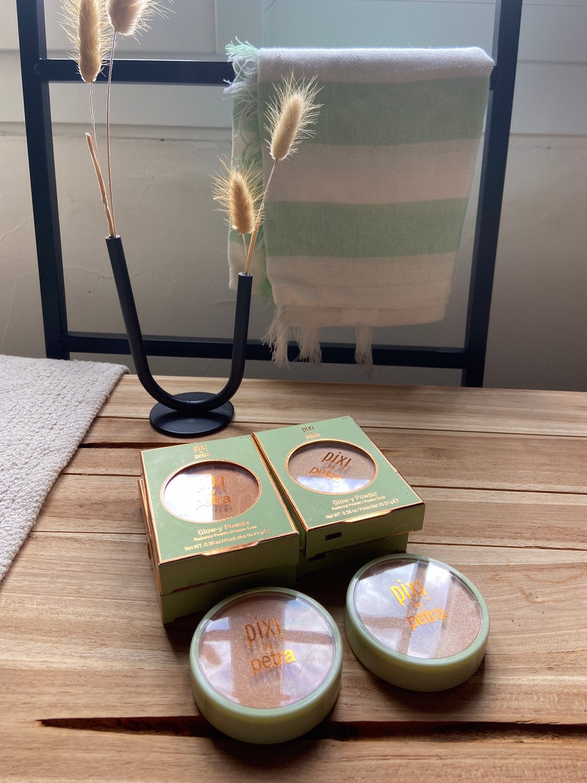 Pixi by Petra Glow-Y Powder (Peach-y Glow en Cream-y Gold), Ophalen of Verzenden, Nieuw, Gehele gezicht, Make-up