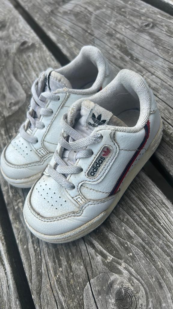 Adidas maat 21 schoenen leer unisex, Ophalen of Verzenden, Zo goed als nieuw, Jongen of Meisje, Schoenen