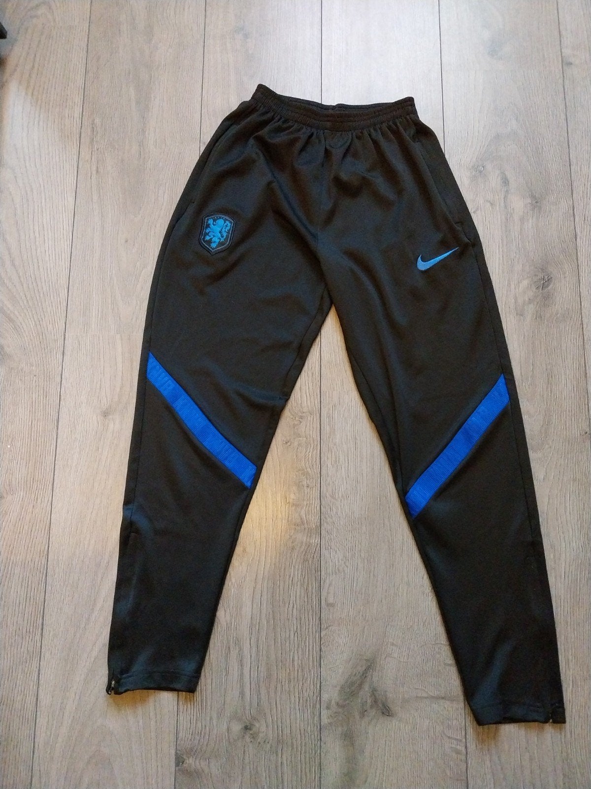 Nike trainingsbroek Nederlands elftal maat S, Zwart, NIKE, Ophalen of Verzenden, Zo goed als nieuw